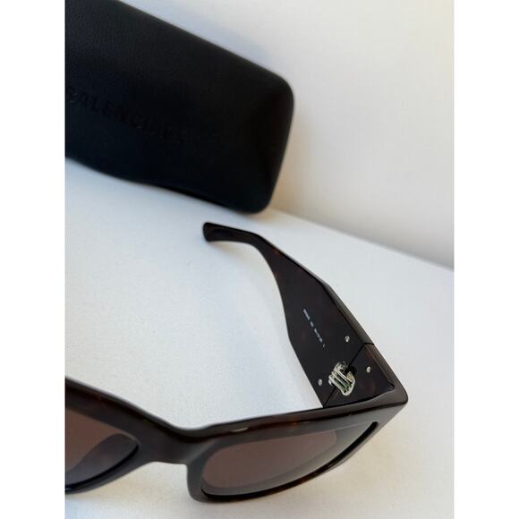 NEW Balenciaga BB0360S Bossy Sunglasses in Havana Brown main image 7
